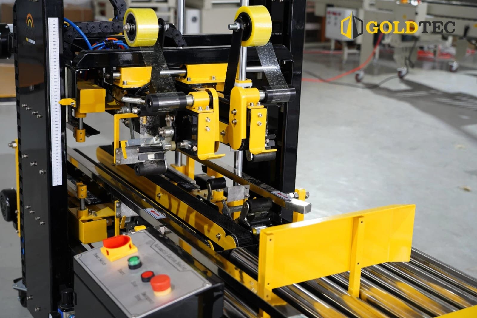 Automatic Carton Edge Corner Sealing Machine Hero Image